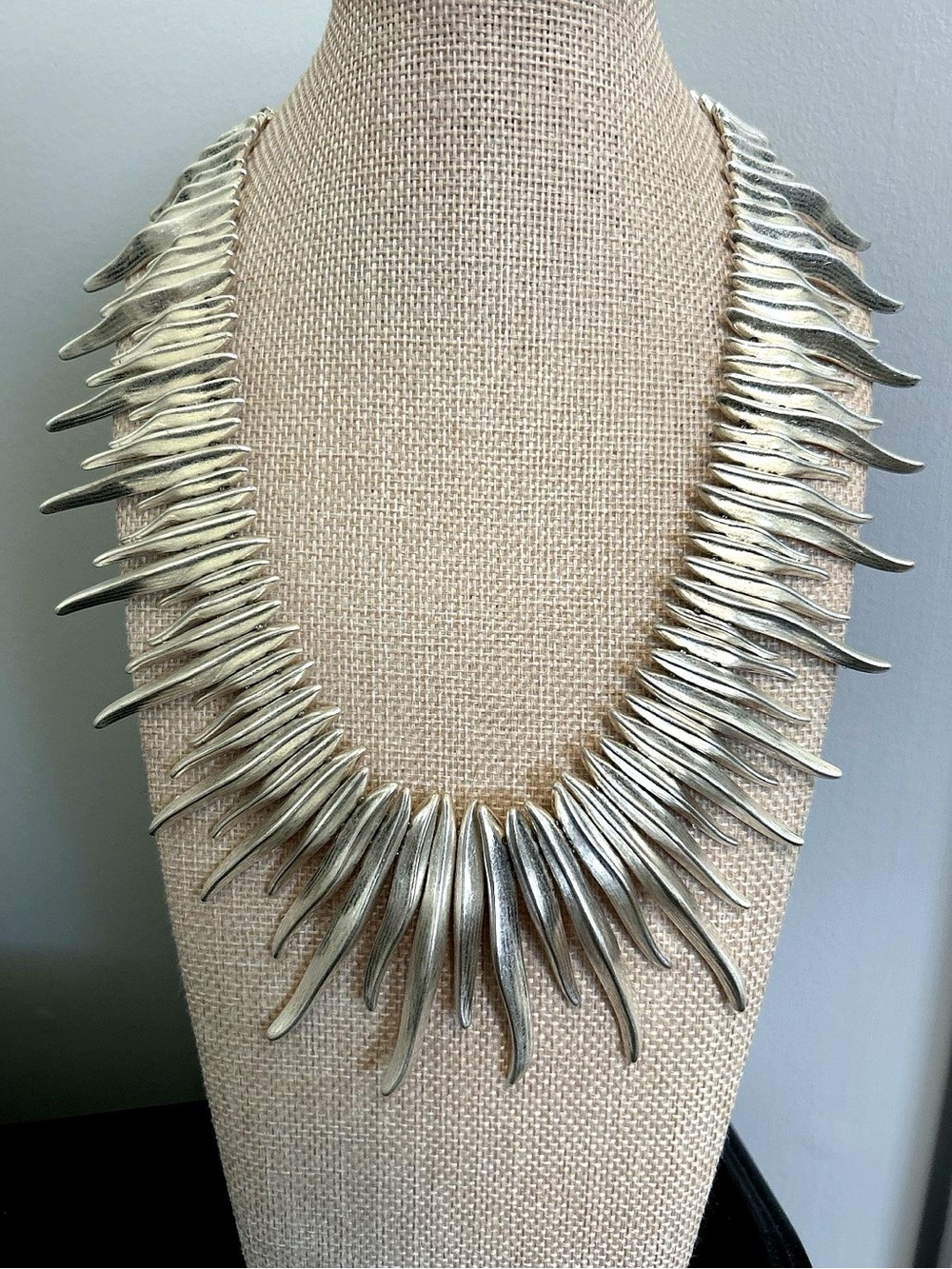 NWOT Silver Tone Fringe Bib Necklace| Statement Collar Necklace|Edgy Glam
